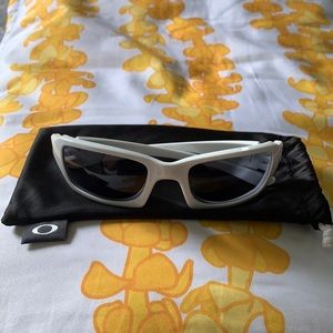 NWT Oakley five squared polarized sunglasses.